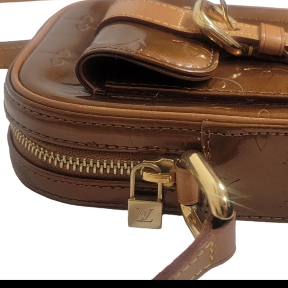 FLASH SALE LV CHRISTY VERNIS MINI CROSSBODY - Picture 6 of 16